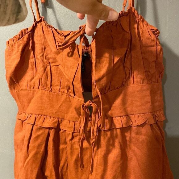 Forever 21 Auburn Woven Spaghetti Strap Tie Mini Dress Size Medium NWT - Picture 8 of 8